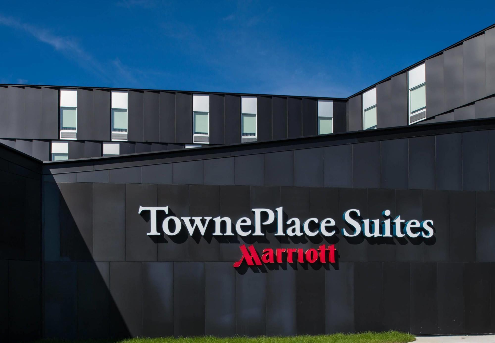 Towneplace Suites By Marriott Saskatoon Exterior photo